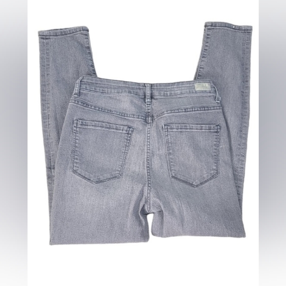 Womens Tokyo Darling Grey Jeans Sz 4 short - Picture 2 of 3